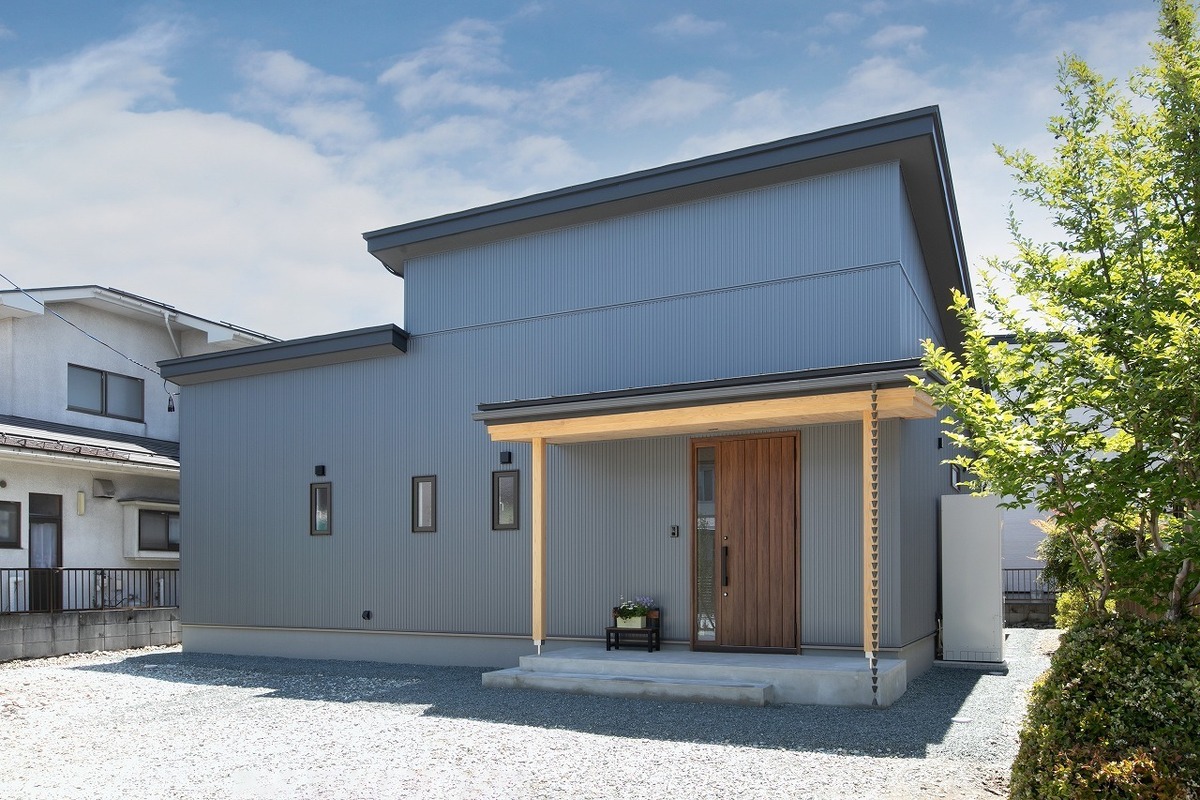 動線や機能美、エコにも配慮した、暮らしやすさが行き届く住まい【株式会社美・中川工務店】